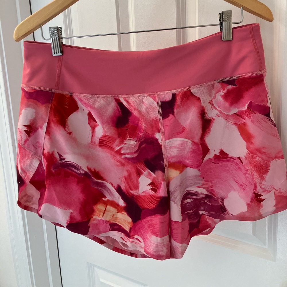 Athleta Run With It shorts, Medium